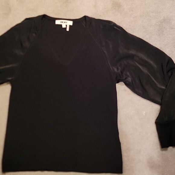 DKNY Black Sweater Silky Sleeves Sz XL - Picture 4 of 10